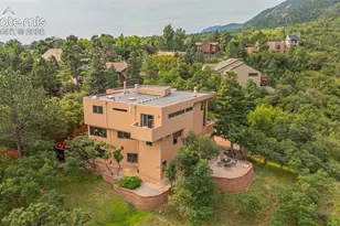 531 Crystal Hills Blvd, Manitou Springs, CO 80829 - Photo 2