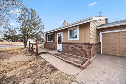 2105 Endicott Court, Colorado Springs, CO 80916 - Photo 4