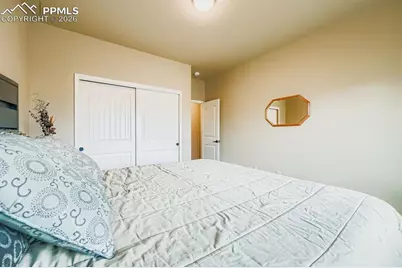 10625 Slumber Ridge Way, Colorado Springs, CO 80908 - Photo 18