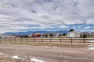 7815 Maverick Rd, Colorado Springs, CO 80908 - Photo 36