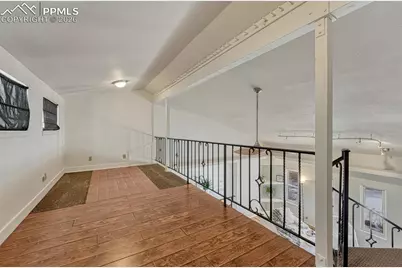 7815 Maverick Road, Colorado Springs, CO 80908 - Photo 8