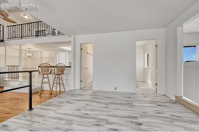 7815 Maverick Road, Colorado Springs, CO 80908 - Photo 4