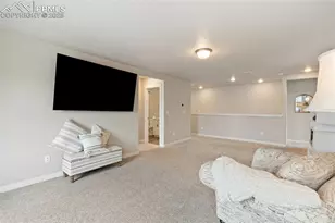 8121 Lookout Ct, Colorado Springs, CO 80925 - Photo 14