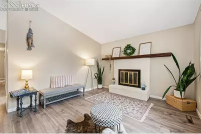 5559 Descanso Circle, Colorado Springs, CO 80918 - Photo 2