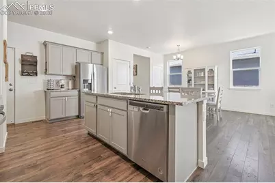 10105 Castor Drive, Colorado Springs, CO 80925 - Photo 14