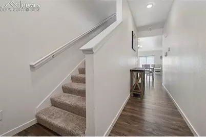 10105 Castor Drive, Colorado Springs, CO 80925 - Photo 4