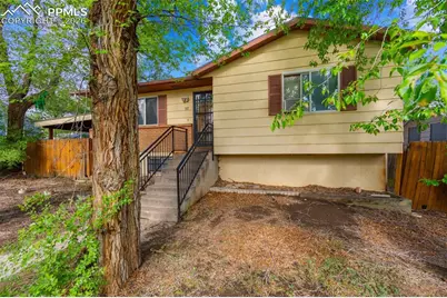 717 S Cedar Street, Colorado Springs, CO 80903 - Photo 2
