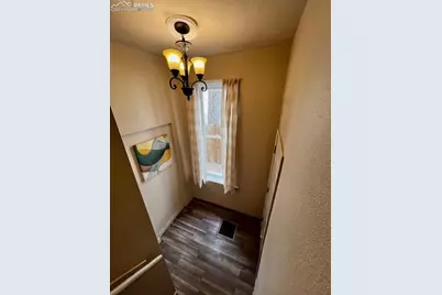 211 Broadway Avenue, Pueblo, CO 81004 - Photo 8