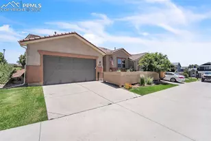 8387 Snow Cap View, Colorado Springs, CO 80920 - Photo 2