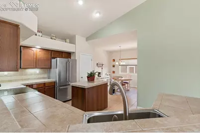 9005 Canary Circle, Colorado Springs, CO 80908 - Photo 8