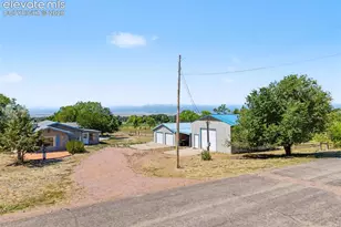 1335 Apple Ln, Penrose, CO 81240 - Photo 14