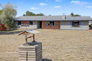 1335 Apple Ln, Penrose, CO 81240 - Photo 10