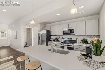 5254 Aeroglide Loop, Colorado Springs, CO 80916 - Photo 8