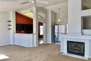 875 Aspenglow Ln, Colorado Springs, CO 80916 - Photo 8