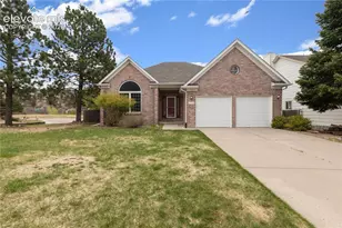 1805 Manning Way, Colorado Springs, CO 80919 - Photo 2