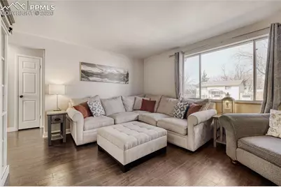 131 N Roosevelt Street, Colorado Springs, CO 80909 - Photo 6