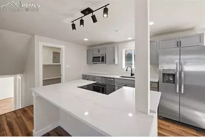 2905 Garden Hill Drive, Colorado Springs, CO 80904 - Photo 6