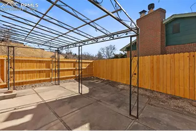 2905 Garden Hill Drive, Colorado Springs, CO 80904 - Photo 34