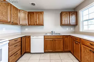 2415 Byers Ave, Colorado Springs, CO 80905 - Photo 14