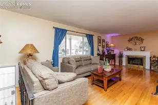 2031 Bryant Ave, Colorado Springs, CO 80909 - Photo 8