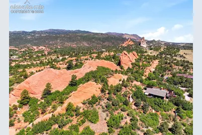 6 Las Piedras Escondidas, Colorado Springs, CO 80904 - Photo 6