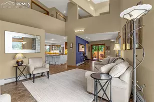 531 Crystal Hills Blvd, Manitou Springs, CO 80829 - Photo 8