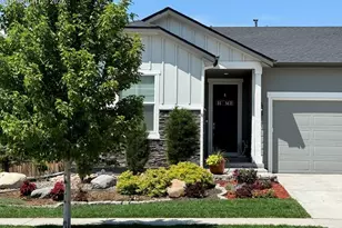 2704 Gobi Dr, Colorado Springs, CO 80939 - Photo 2