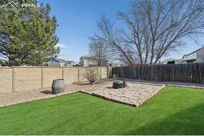 4910 Hawk Meadow Drive, Colorado Springs, CO 80916 - Photo 30