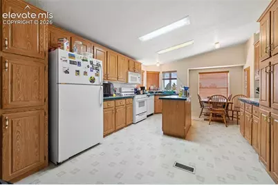13860 Hobby Horse Lane, Colorado Springs, CO 80928 - Photo 10