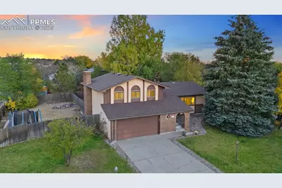 2095 Seven Arrow Drive, Colorado Springs, CO 80915 - Photo 2