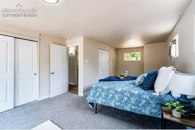 2518 Meadowlark Lane, Colorado Springs, CO 80909 - Photo 12