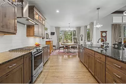 11325 Laforet Point, Colorado Springs, CO 80908 - Photo 10