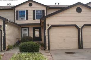 2455 Lexington Village Ln, Colorado Springs, CO 80916 - Photo 2