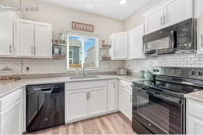 10447 Kalama Drive, Colorado Springs, CO 80925 - Photo 10