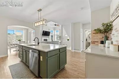 7055 Antonito Court, Colorado Springs, CO 80918 - Photo 12
