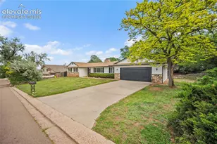 483 Crystal Hills Blvd, Manitou Springs, CO 80829 - Photo 2
