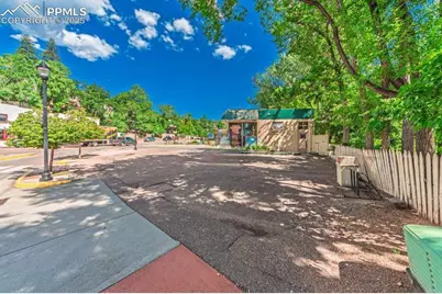 1106 Manitou Avenue, Manitou Springs, CO 80829 - Photo 8
