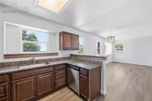 4571 Sunnyhill Dr, Colorado Springs, CO 80916 - Photo 10