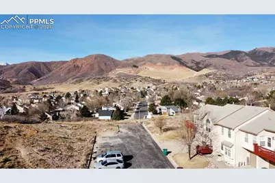 6973 Yellowpine Drive, Colorado Springs, CO 80919 - Photo 32