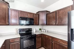 10921 Ballona Dr, Colorado Springs, CO 80925 - Photo 8