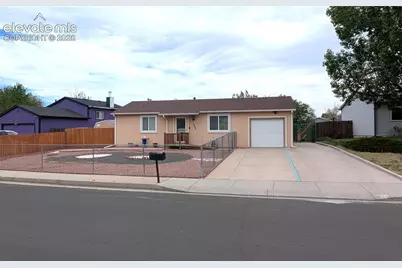 3241 Foxridge Drive, Colorado Springs, CO 80916 - Photo 2