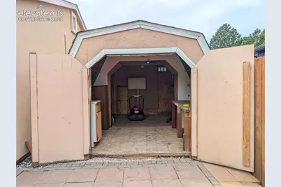 3241 Foxridge Drive, Colorado Springs, CO 80916 - Photo 14