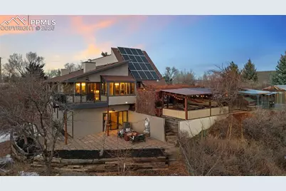 2190 Mesa Road, Colorado Springs, CO 80904 - Photo 2