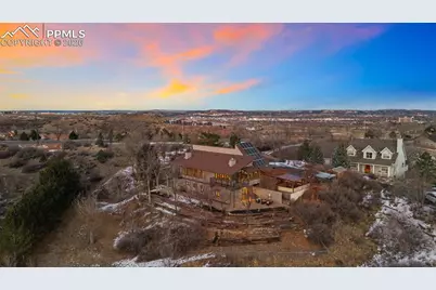 2190 Mesa Road, Colorado Springs, CO 80904 - Photo 46