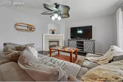 1130 Legend Oak Drive, Fountain, CO 80817 - Photo 4