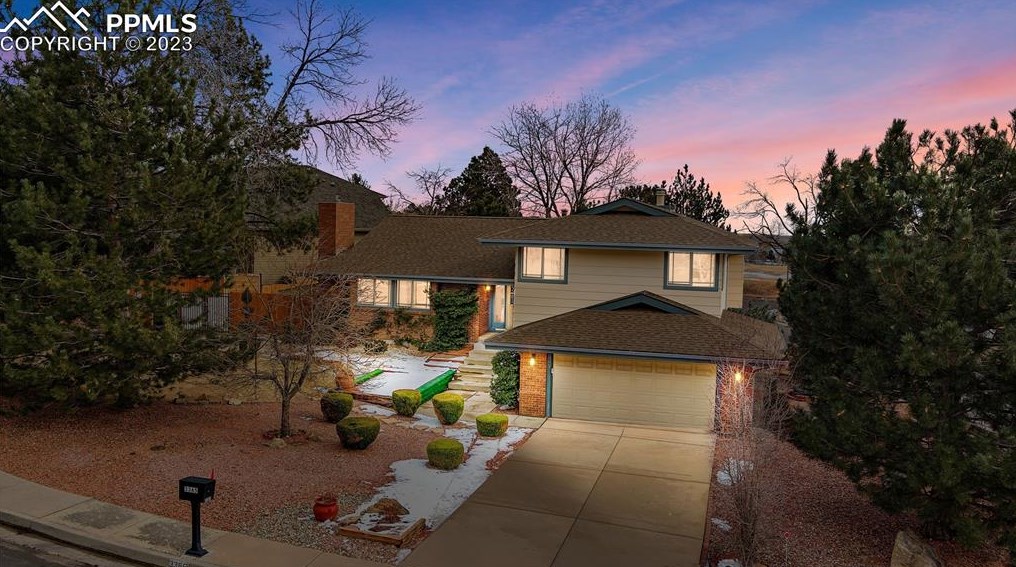 3365 Clubview Ter, Colorado Springs, CO 80906-4479