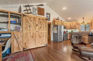 319 Maroon Lake Cir, Divide, CO 80814 - Photo 8