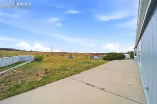 5705 John Ross Ct, Peyton, CO 80831 - Photo 34