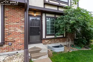 1641 Maitland Ct, Colorado Springs, CO 80919 - Photo 2