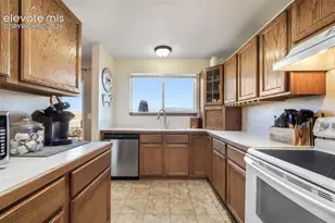 4412 Bramble Ln, Colorado Springs, CO 80925 - Photo 16